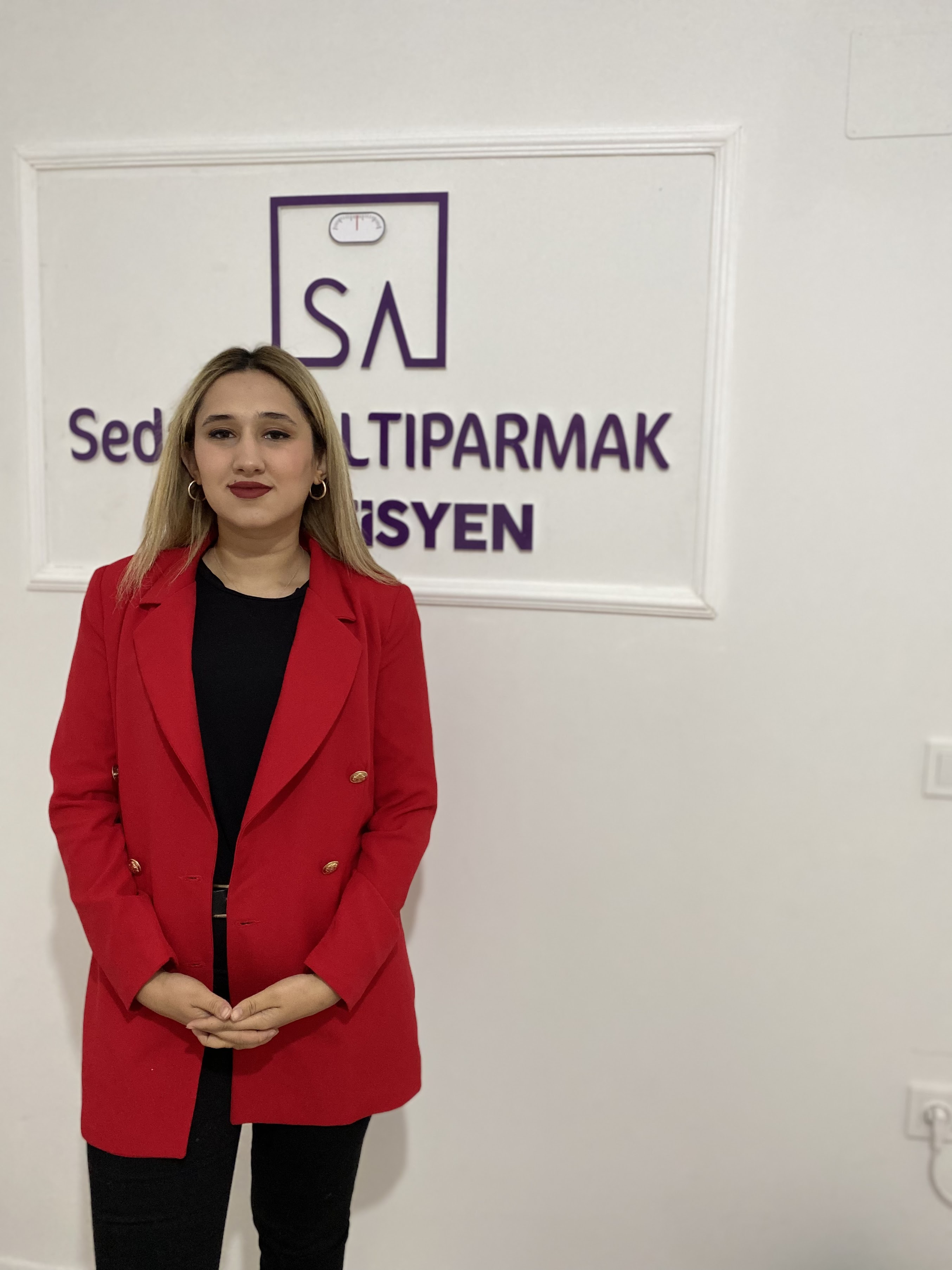 Sedanur Altıparmak
